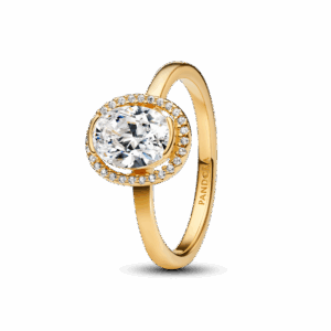Oval Sparkling Halo Ring